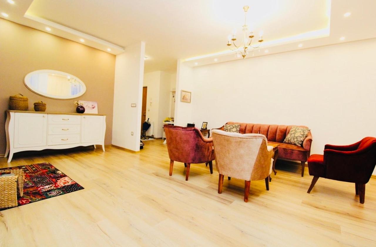 Apartman Centar Sa Sigurnim Parkingom SJJ Exterior photo