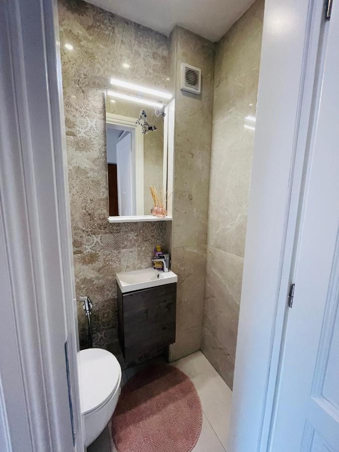 Apartman Centar Sa Sigurnim Parkingom SJJ Exterior photo